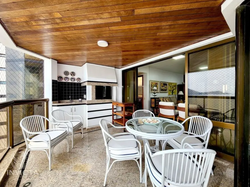 Apartamento com 3 quartos à venda, 211m2 em Centro, Balneario Camboriu - SC - imagem 5 Foto 5 de Apartamento com 3 quartos à venda, 211m2 em Centro, Balneario Camboriu - SC