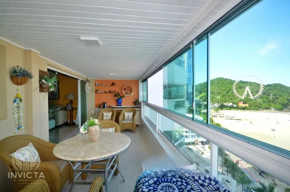 Apartamento com 3 quartos à venda, 165m2 em Balneario Camboriu - SC - imagem 2 Foto 2 de Apartamento com 3 quartos à venda, 165m2 em Balneario Camboriu - SC