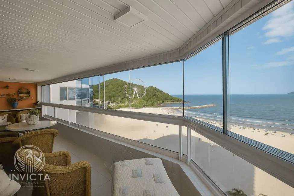 Apartamento com 3 quartos à venda, 165m2 em Balneario Camboriu - SC - imagem 6 Foto 6 de Apartamento com 3 quartos à venda, 165m2 em Balneario Camboriu - SC