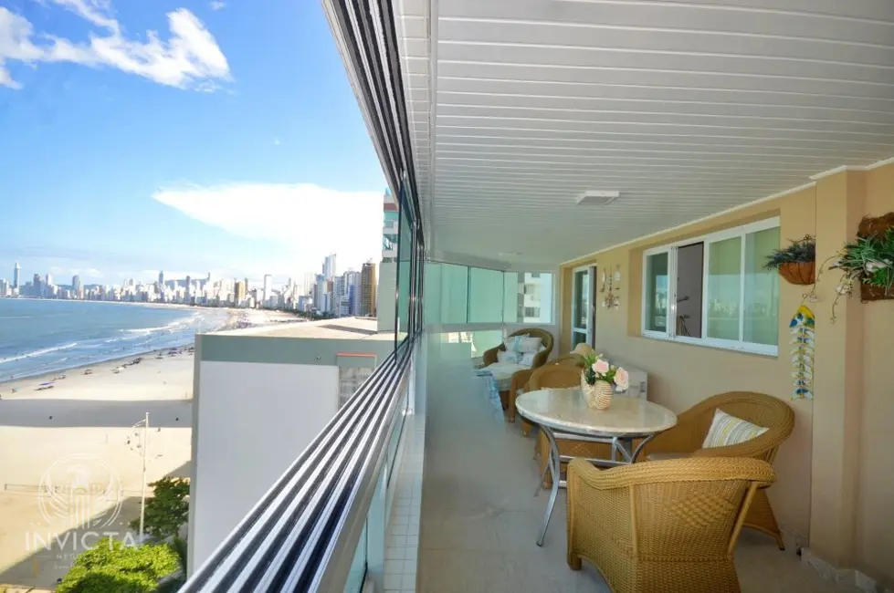 Apartamento com 3 quartos à venda, 165m2 em Balneario Camboriu - SC - imagem 4 Foto 4 de Apartamento com 3 quartos à venda, 165m2 em Balneario Camboriu - SC
