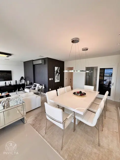 Foto 2 de Apartamento com 3 quartos à venda, 246m2 em Balneario Camboriu - SC