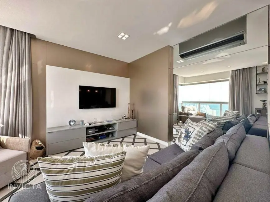 Foto 7 de Apartamento com 3 quartos à venda, 246m2 em Balneario Camboriu - SC