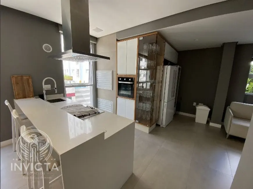 Apartamento com 3 quartos à venda, 197m2 em Centro, Balneario Camboriu - SC - imagem 6 Foto 6 de Apartamento com 3 quartos à venda, 197m2 em Centro, Balneario Camboriu - SC