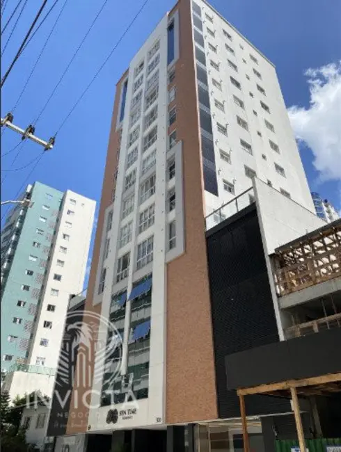 Apartamento com 3 quartos à venda, 197m2 em Centro, Balneario Camboriu - SC - imagem 8 Foto 8 de Apartamento com 3 quartos à venda, 197m2 em Centro, Balneario Camboriu - SC