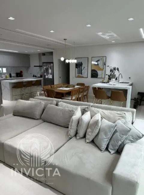 Apartamento com 4 quartos à venda, 162m2 em Centro, Balneario Camboriu - SC - imagem 7 Foto 7 de Apartamento com 4 quartos à venda, 162m2 em Centro, Balneario Camboriu - SC