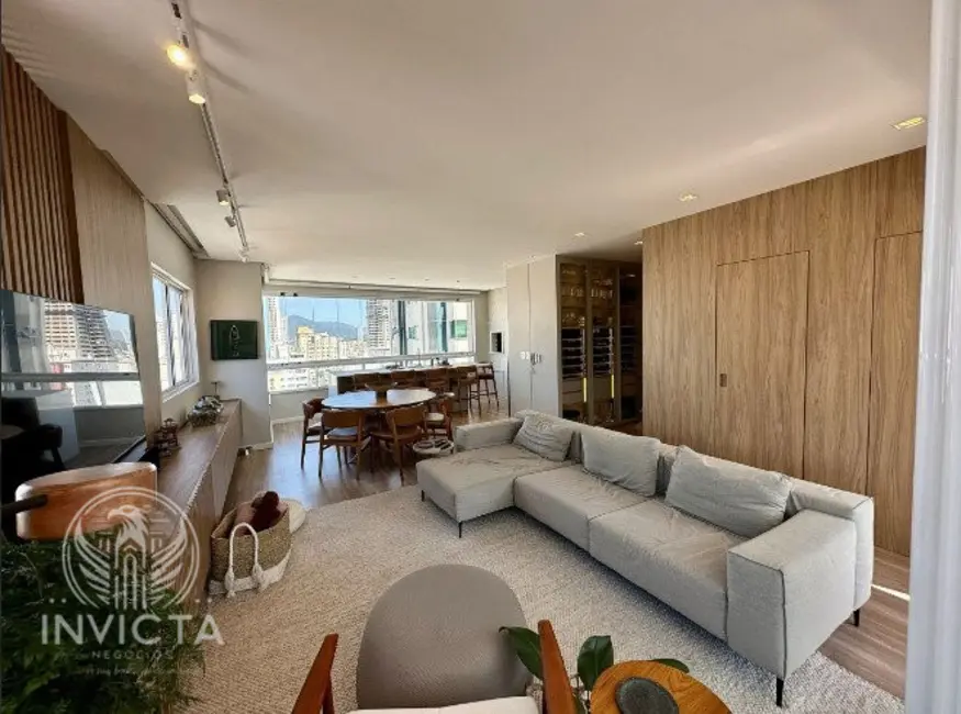 Foto 2 de Cobertura com 4 quartos à venda, 240m2 em Centro, Balneario Camboriu - SC