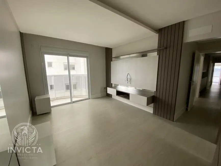 Apartamento com 4 quartos à venda, 237m2 em Centro, Balneario Camboriu - SC - imagem 2 Foto 2 de Apartamento com 4 quartos à venda, 237m2 em Centro, Balneario Camboriu - SC