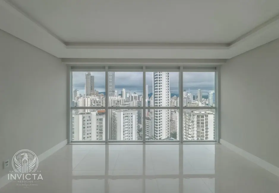 Apartamento com 4 quartos à venda, 146m2 em Centro, Balneario Camboriu - SC - imagem 7 Foto 7 de Apartamento com 4 quartos à venda, 146m2 em Centro, Balneario Camboriu - SC