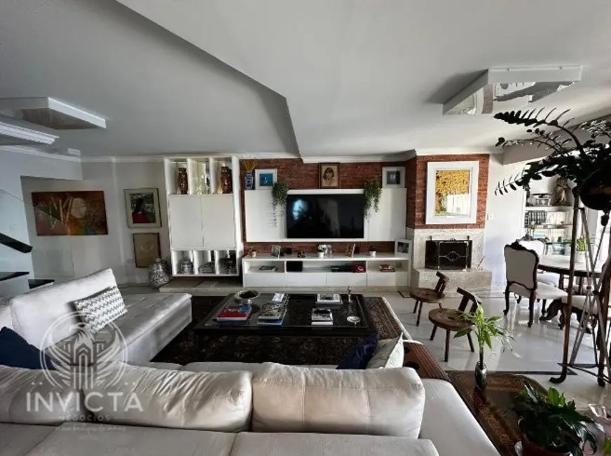 Foto 2 de Apartamento com 4 quartos à venda, 250m2 em Centro, Balneario Camboriu - SC