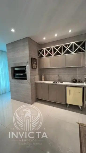 Apartamento com 4 quartos à venda, 180m2 em Centro, Balneario Camboriu - SC - imagem 8 Foto 8 de Apartamento com 4 quartos à venda, 180m2 em Centro, Balneario Camboriu - SC