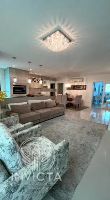 Foto 1 de Apartamento com 4 quartos à venda, 180m2 em Centro, Balneario Camboriu - SC