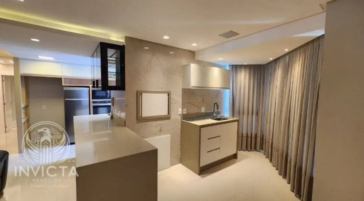 Apartamento com 3 quartos à venda, 136m2 em Centro, Balneario Camboriu - SC - imagem 7 Foto 7 de Apartamento com 3 quartos à venda, 136m2 em Centro, Balneario Camboriu - SC