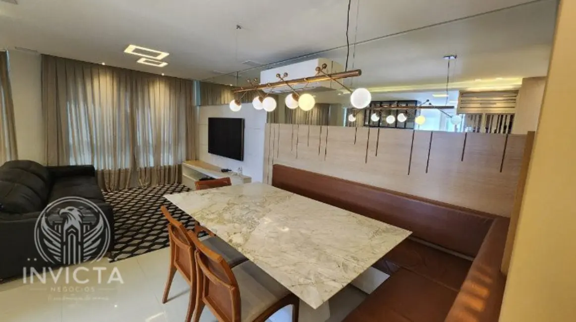 Apartamento com 3 quartos à venda, 136m2 em Centro, Balneario Camboriu - SC - imagem 2 Foto 2 de Apartamento com 3 quartos à venda, 136m2 em Centro, Balneario Camboriu - SC