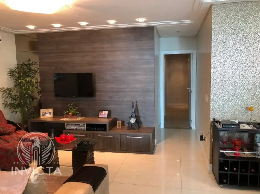 Apartamento com 4 quartos à venda, 168m2 em Centro, Balneario Camboriu - SC - imagem 8 Foto 8 de Apartamento com 4 quartos à venda, 168m2 em Centro, Balneario Camboriu - SC