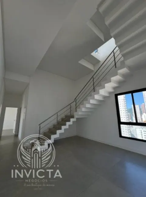 Foto 7 de Cobertura com 4 quartos à venda, 264m2 em Centro, Balneario Camboriu - SC
