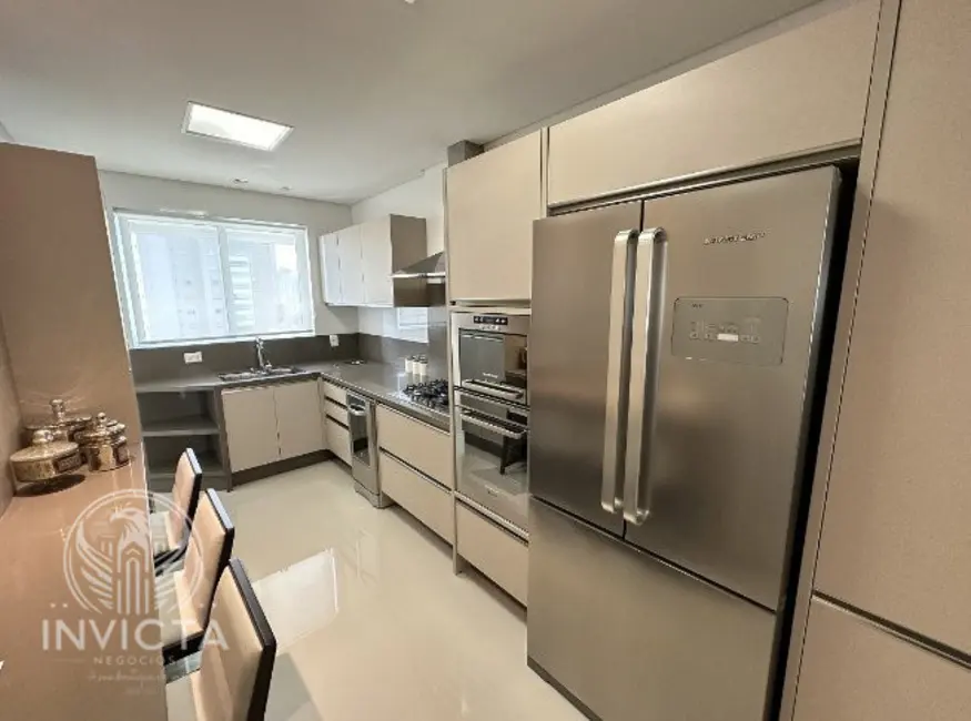 Foto 9 de Apartamento com 3 quartos à venda, 132m2 em Centro, Balneario Camboriu - SC