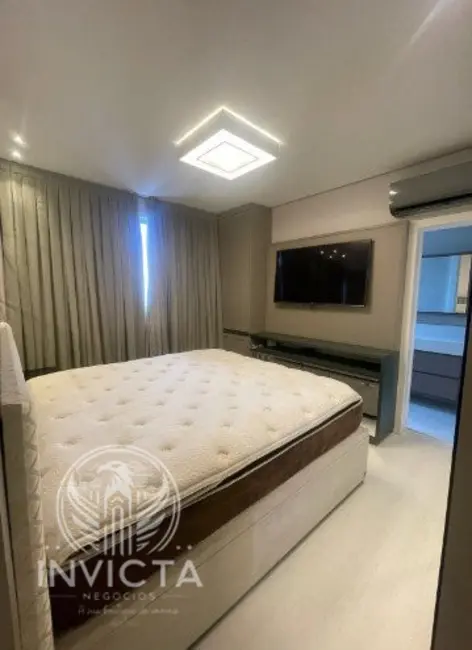 Foto 3 de Cobertura com 2 quartos à venda, 243m2 em Centro, Balneario Camboriu - SC