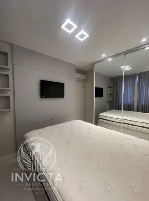 Foto 5 de Cobertura com 2 quartos à venda, 243m2 em Centro, Balneario Camboriu - SC