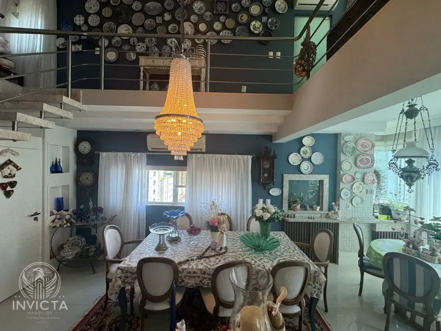 Foto 1 de Apartamento com 3 quartos à venda, 162m2 em Centro, Balneario Camboriu - SC