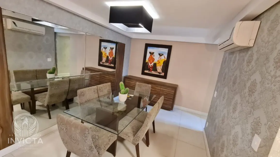 Apartamento com 3 quartos à venda, 123m2 em Centro, Balneario Camboriu - SC - imagem 9 Foto 9 de Apartamento com 3 quartos à venda, 123m2 em Centro, Balneario Camboriu - SC