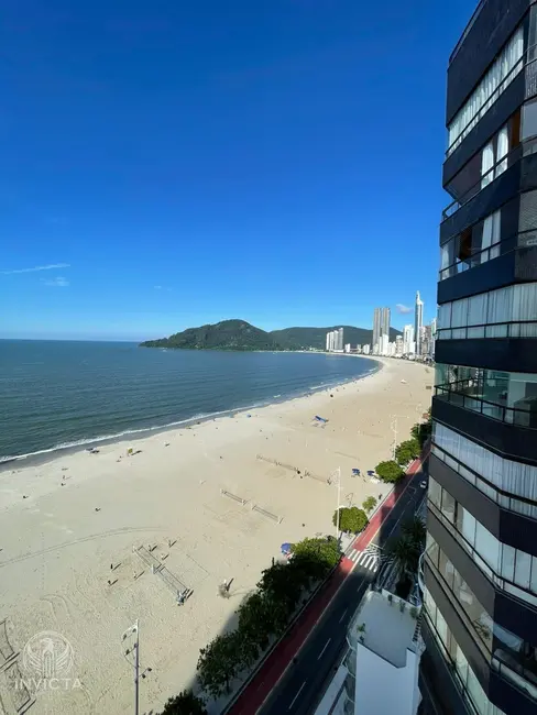 Apartamento com 4 quartos à venda, 308m2 em Balneario Camboriu - SC - imagem 3 Foto 3 de Apartamento com 4 quartos à venda, 308m2 em Balneario Camboriu - SC