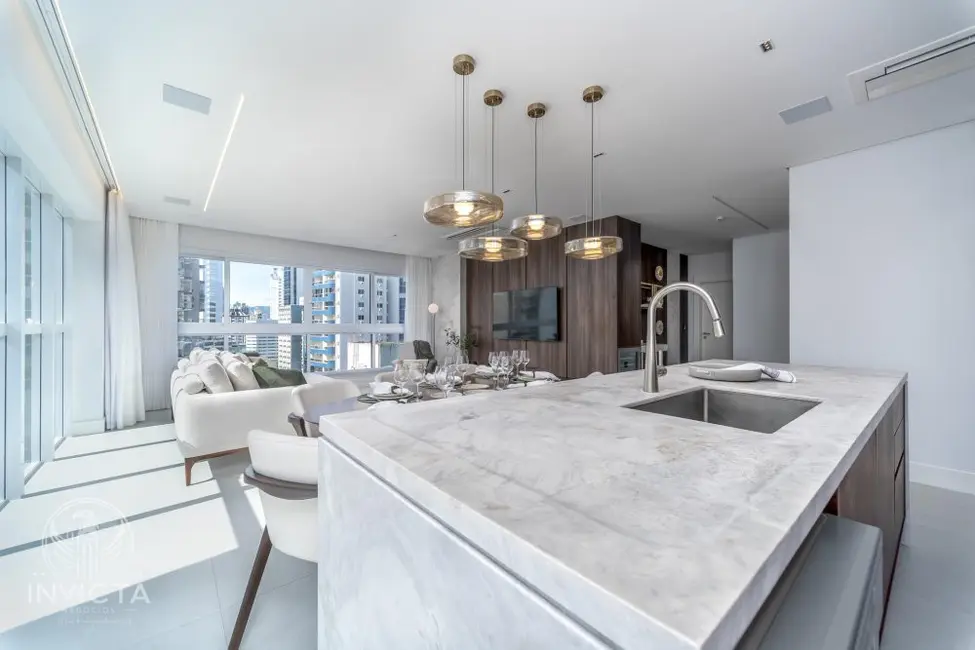 Foto 3 de Apartamento com 4 quartos à venda, 191m2 em Centro, Balneario Camboriu - SC