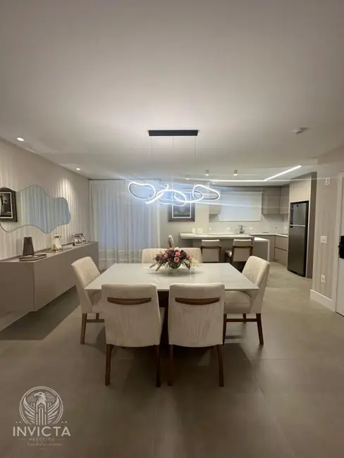 Foto 1 de Apartamento com 3 quartos à venda, 136m2 em Centro, Balneario Camboriu - SC