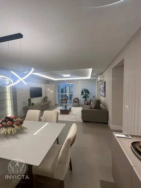 Foto 8 de Apartamento com 3 quartos à venda, 136m2 em Centro, Balneario Camboriu - SC