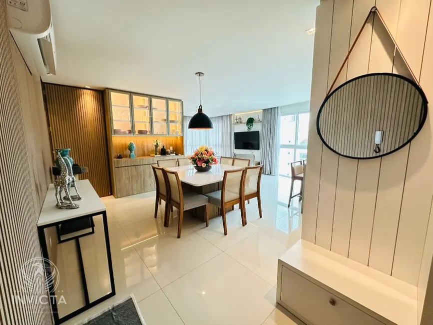 Foto 6 de Apartamento com 3 quartos à venda, 126m2 em Centro, Balneario Camboriu - SC