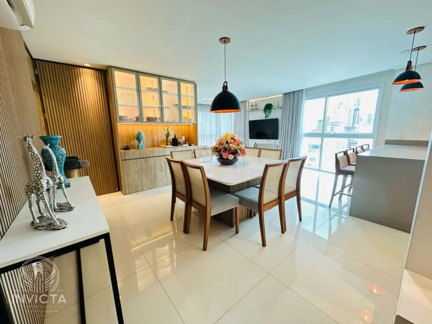 Foto 5 de Apartamento com 3 quartos à venda, 126m2 em Centro, Balneario Camboriu - SC