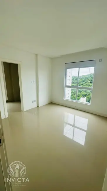 Apartamento com 4 quartos à venda, 150m2 em Pioneiros, Balneario Camboriu - SC - imagem 6 Foto 6 de Apartamento com 4 quartos à venda, 150m2 em Pioneiros, Balneario Camboriu - SC