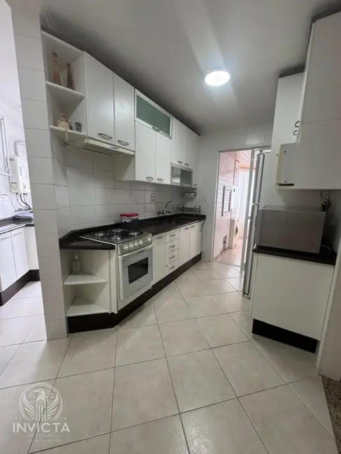 Apartamento com 3 quartos à venda, 119m2 em Centro, Balneario Camboriu - SC - imagem 6 Foto 6 de Apartamento com 3 quartos à venda, 119m2 em Centro, Balneario Camboriu - SC