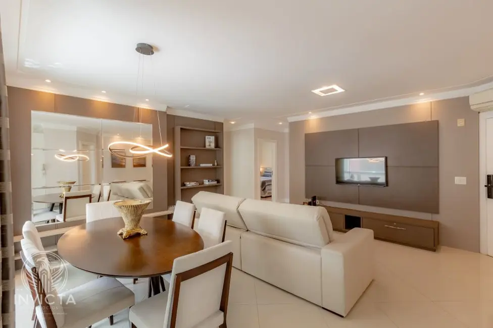 Apartamento com 3 quartos à venda, 131m2 em Centro, Balneario Camboriu - SC - imagem 1 Foto 1 de Apartamento com 3 quartos à venda, 131m2 em Centro, Balneario Camboriu - SC