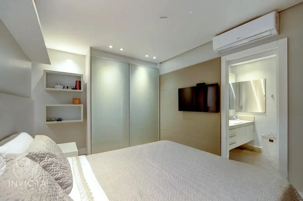 Foto 9 de Apartamento com 4 quartos à venda, 288m2 em Balneario Camboriu - SC