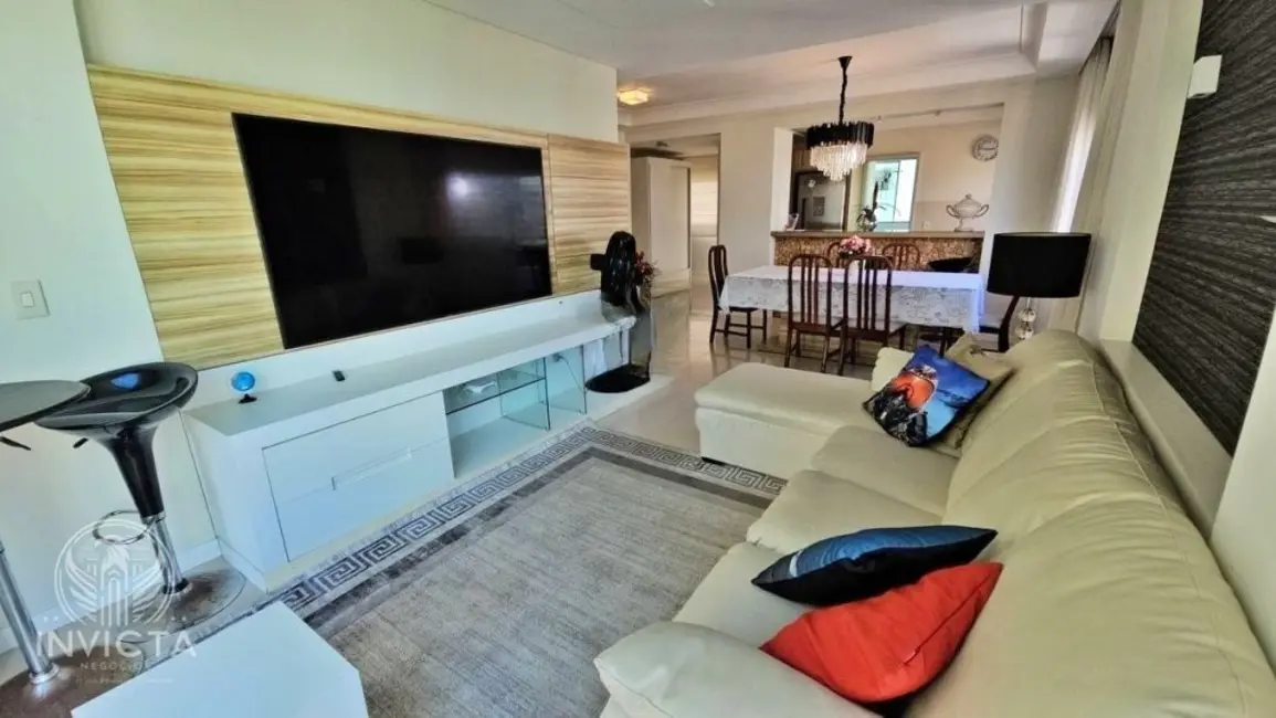 Apartamento com 3 quartos à venda, 134m2 em Centro, Balneario Camboriu - SC - imagem 1 Foto 1 de Apartamento com 3 quartos à venda, 134m2 em Centro, Balneario Camboriu - SC