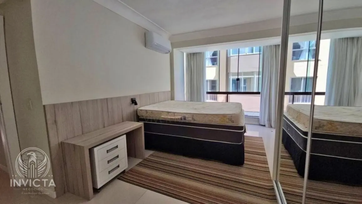 Apartamento com 3 quartos à venda, 134m2 em Centro, Balneario Camboriu - SC - imagem 8 Foto 8 de Apartamento com 3 quartos à venda, 134m2 em Centro, Balneario Camboriu - SC