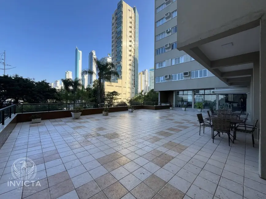 Foto 3 de Apartamento com 3 quartos à venda, 110m2 em Pioneiros, Balneario Camboriu - SC