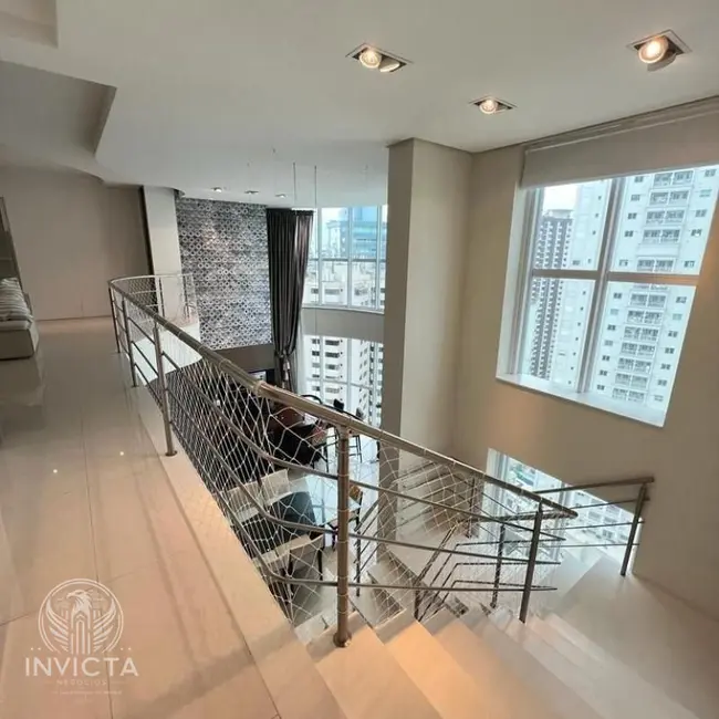 Apartamento com 4 quartos à venda, 223m2 em Centro, Balneario Camboriu - SC - imagem 7 Foto 7 de Apartamento com 4 quartos à venda, 223m2 em Centro, Balneario Camboriu - SC