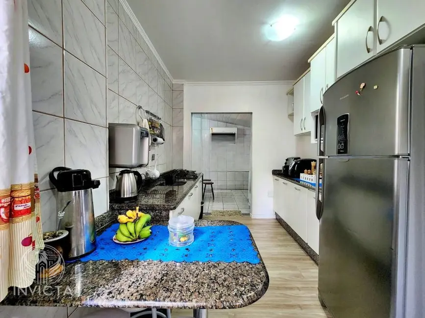 Apartamento com 3 quartos à venda, 136m2 em Centro, Balneario Camboriu - SC - imagem 6 Foto 6 de Apartamento com 3 quartos à venda, 136m2 em Centro, Balneario Camboriu - SC