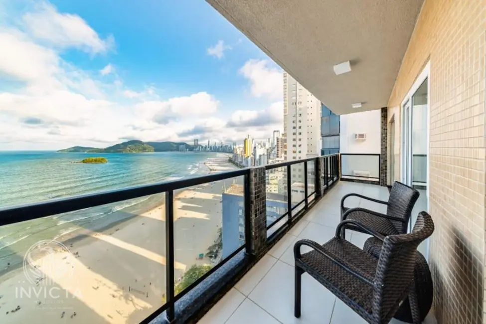 Apartamento com 4 quartos à venda, 140m2 em Centro, Balneario Camboriu - SC - imagem 1 Foto 1 de Apartamento com 4 quartos à venda, 140m2 em Centro, Balneario Camboriu - SC