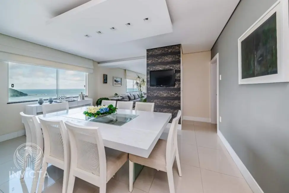Apartamento com 4 quartos à venda, 140m2 em Centro, Balneario Camboriu - SC - imagem 7 Foto 7 de Apartamento com 4 quartos à venda, 140m2 em Centro, Balneario Camboriu - SC