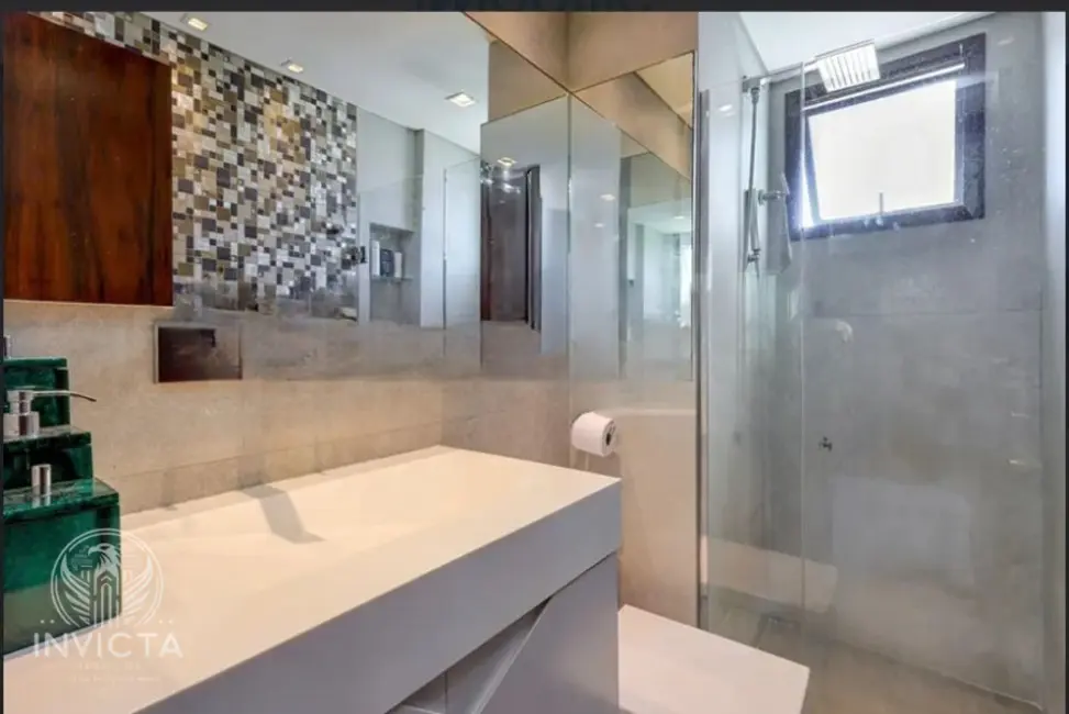 Foto 6 de Apartamento com 1 quarto à venda, 82m2 em Balneario Camboriu - SC