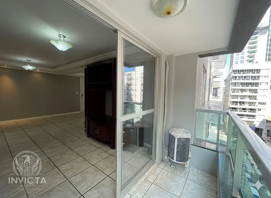 Foto 5 de Apartamento com 2 quartos à venda, 80m2 em Centro, Balneario Camboriu - SC