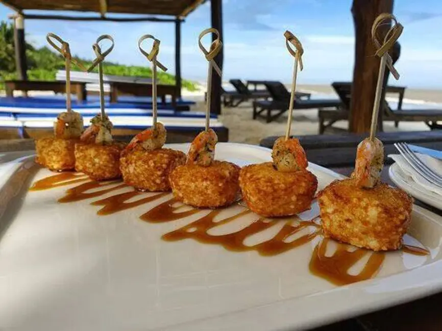 Terreno / Lote à venda, 795m2 em Santa Cruz Cabralia - BA - imagem 3 Foto 3 de Terreno / Lote à venda, 795m2 em Santa Cruz Cabralia - BA