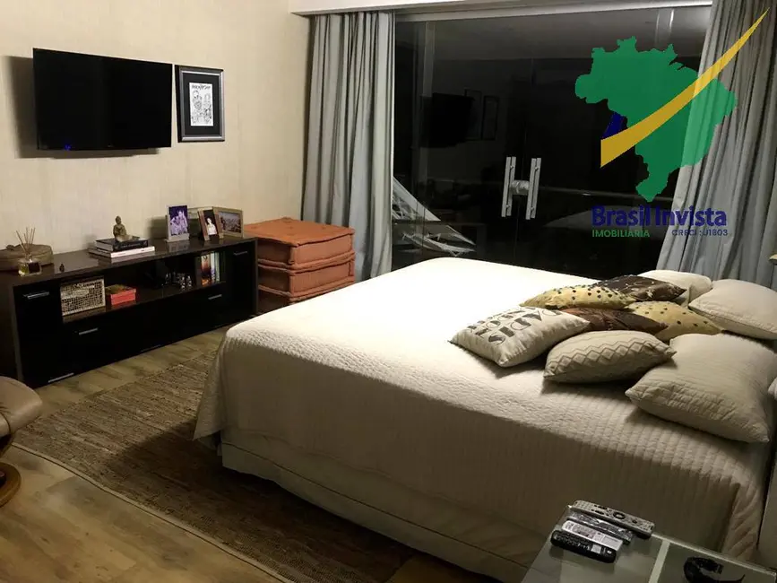 Foto 2 de Casa com 4 quartos à venda, 1000m2 em Porto Seguro - BA