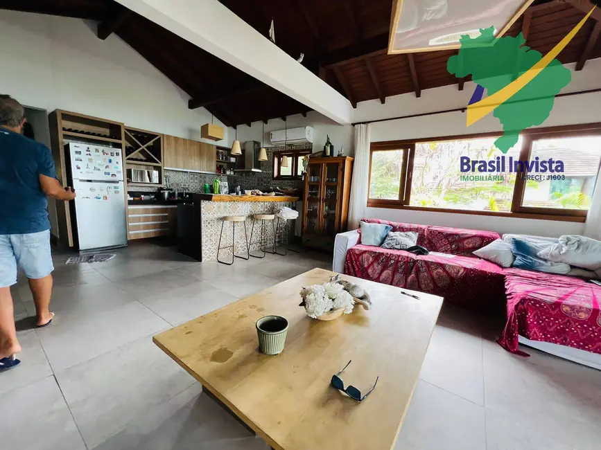 Foto 5 de Casa com 3 quartos à venda, 200m2 em Porto Seguro - BA