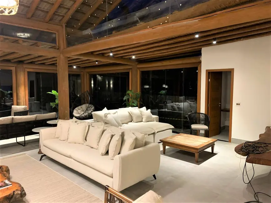 Foto 6 de Casa com 7 quartos à venda, 1200m2 em Porto Seguro - BA