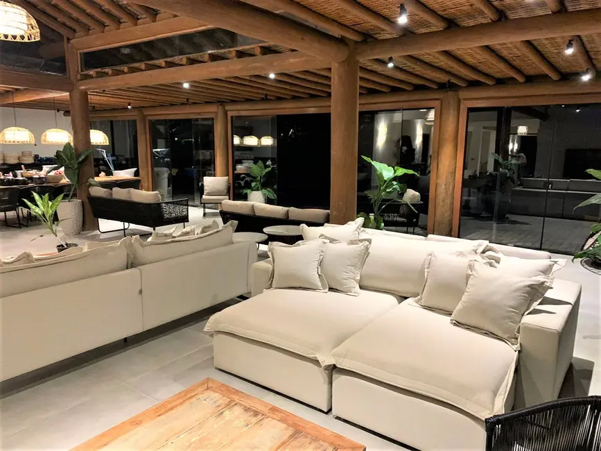 Foto 7 de Casa com 7 quartos à venda, 1200m2 em Porto Seguro - BA