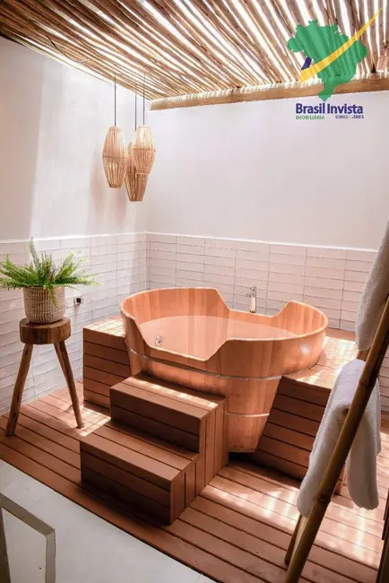 Foto 6 de Casa com 5 quartos à venda, 1000m2 em Porto Seguro - BA