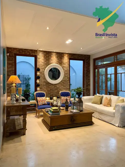 Foto 2 de Casa com 4 quartos à venda, 900m2 em Centro, Porto Seguro - BA